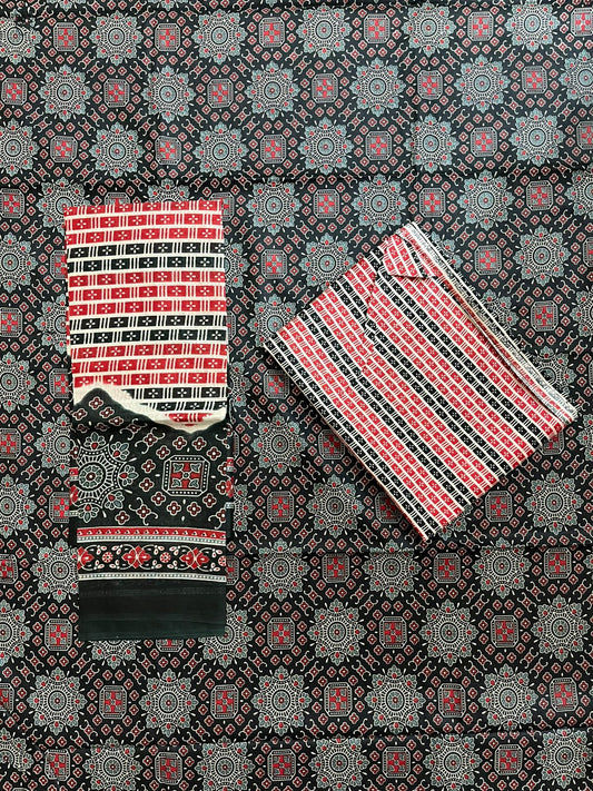 ₹525! Jiafashion printed Cotton Dress Materials