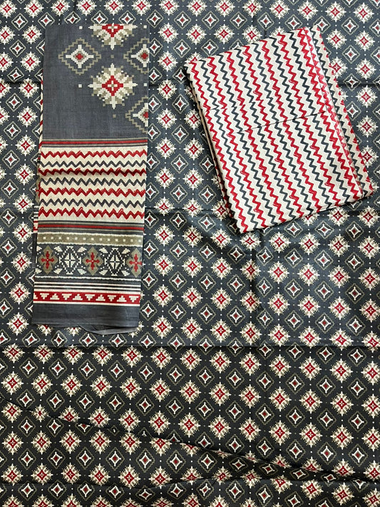 ₹525! Jiafashion printed Cotton Dress Materials