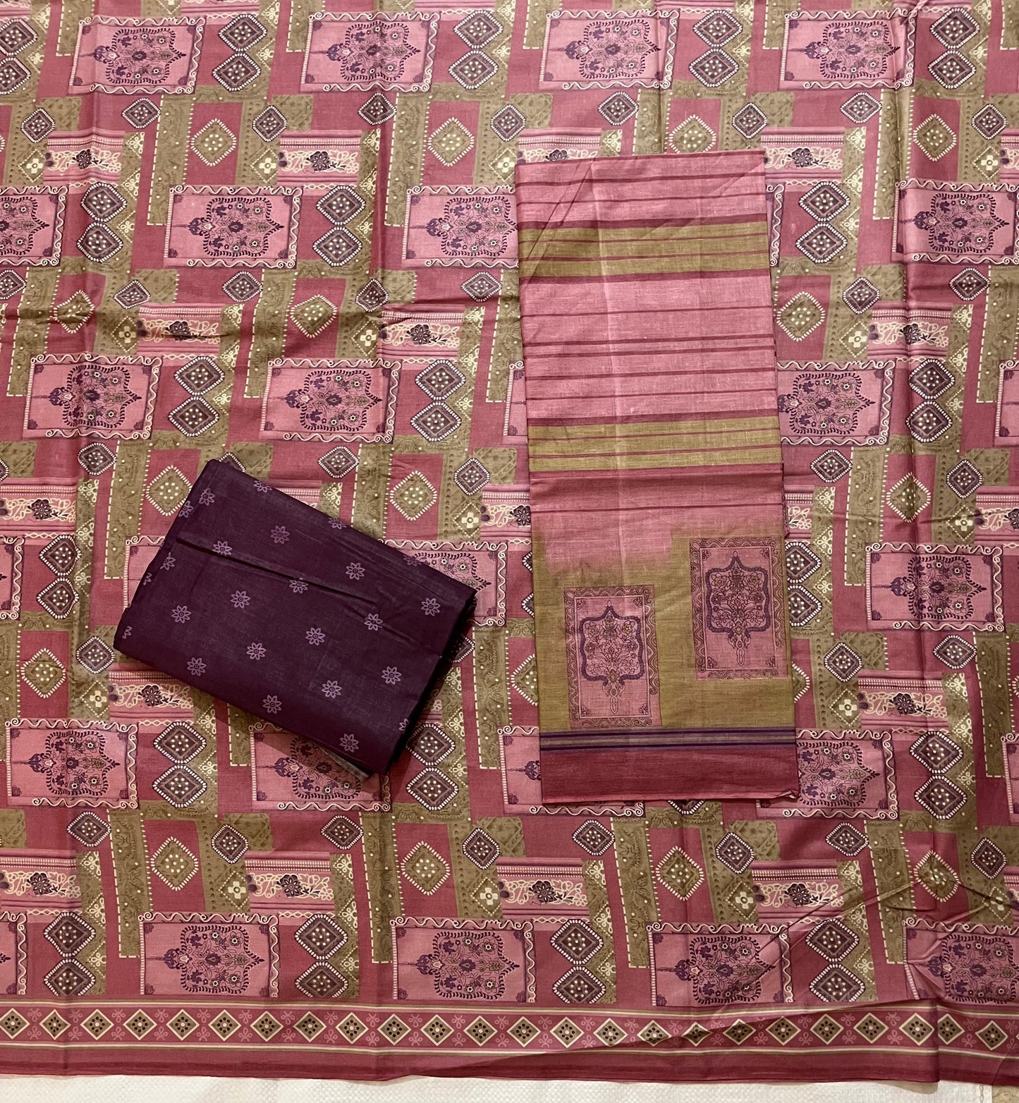 ₹ 599! Jiafashion cotton printed dress materials