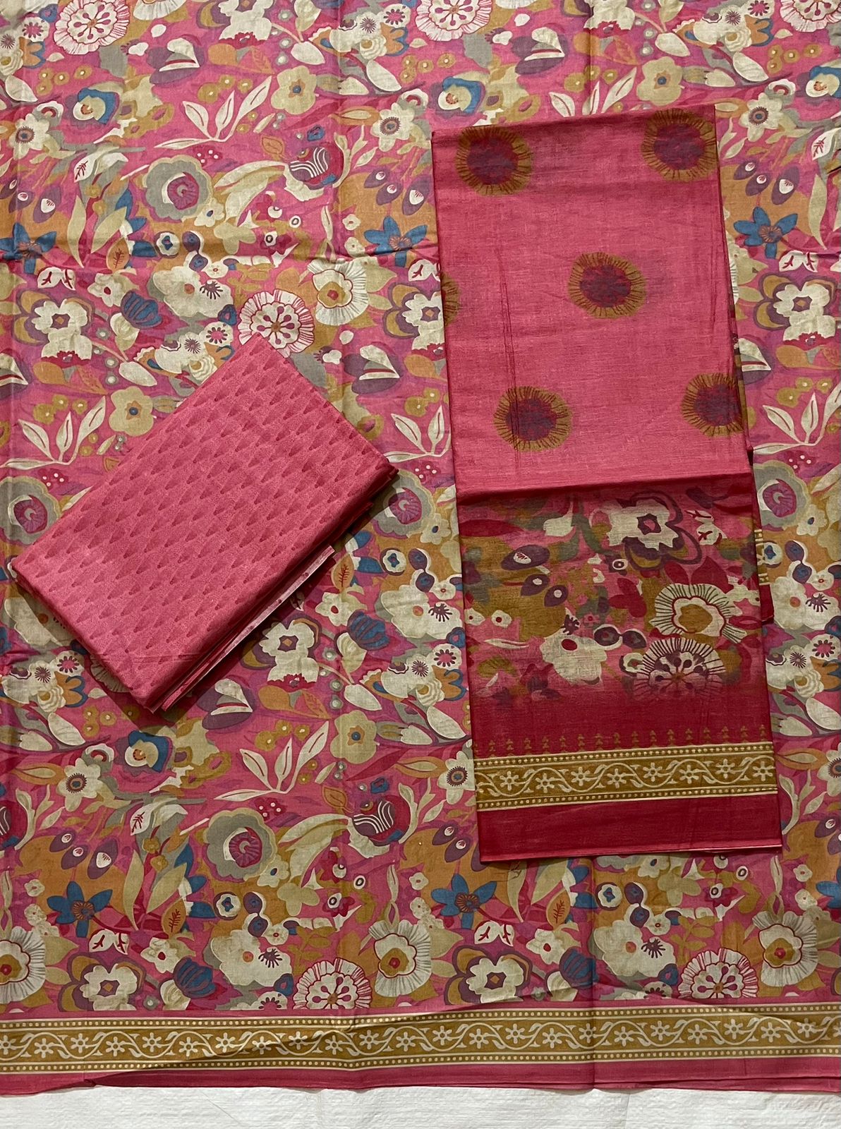 ₹ 599! Jiafashion cotton printed dress materials