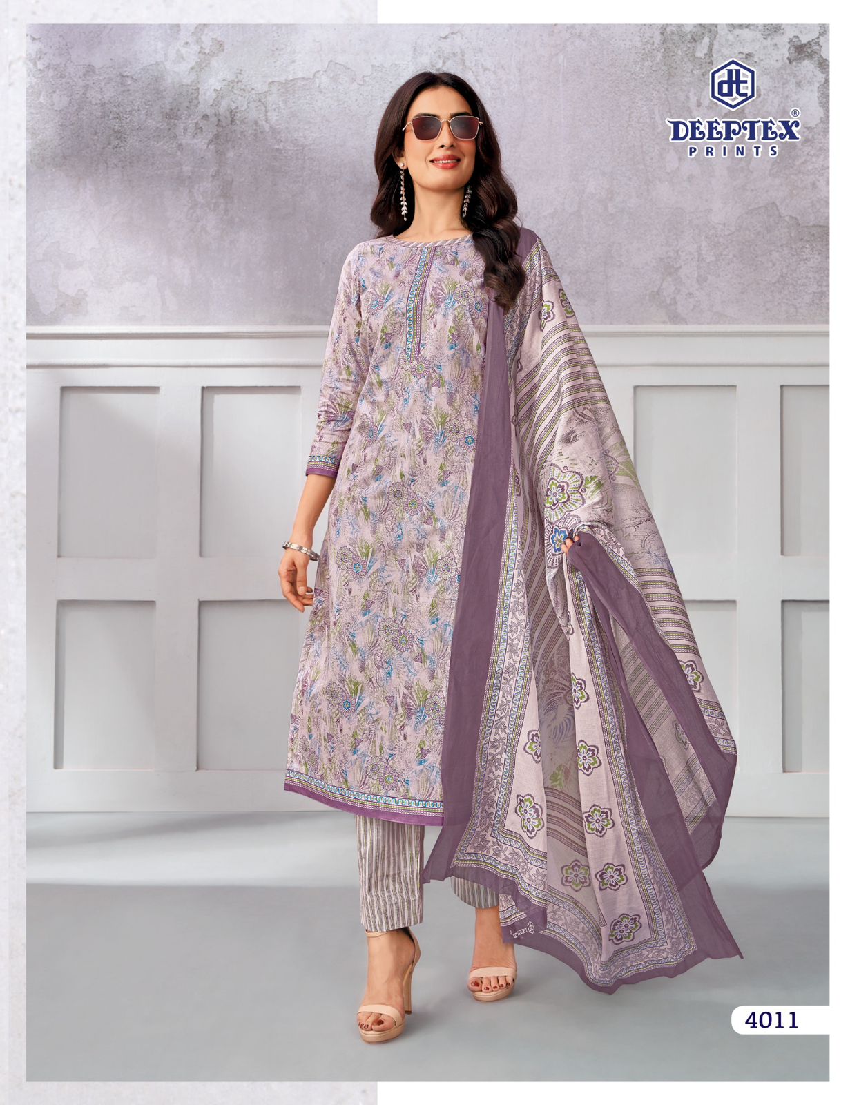 ₹599! Deeptex cambric cottn printed dress materials