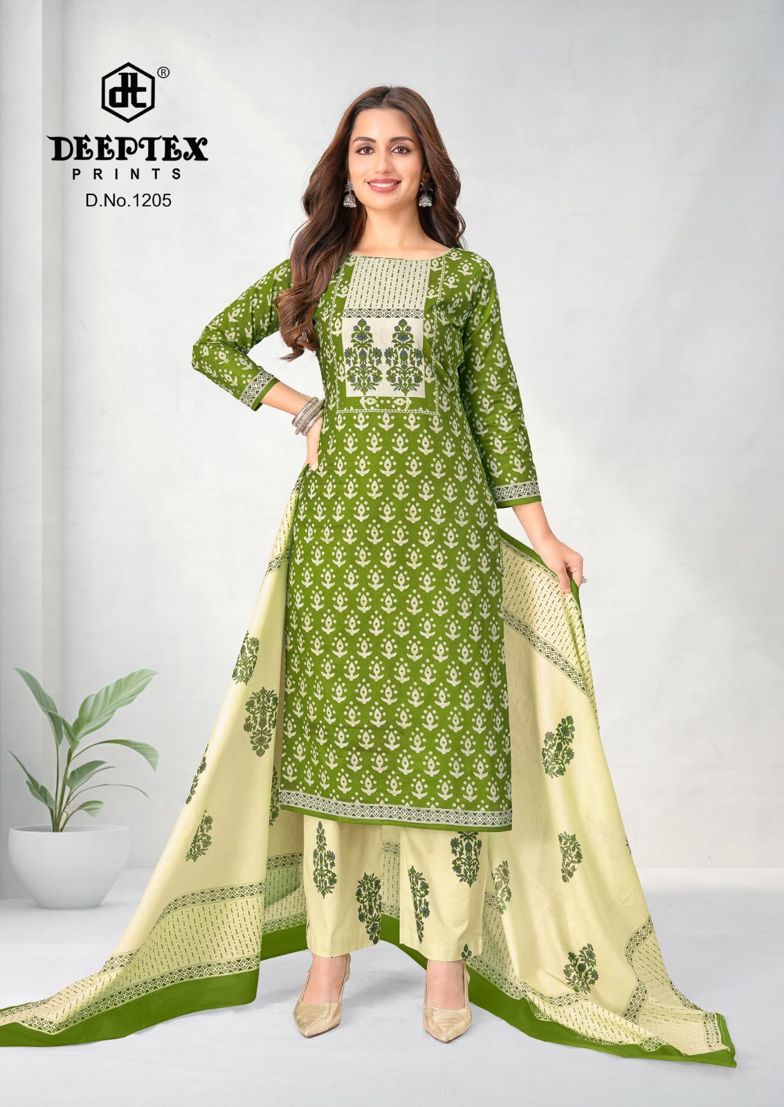 ₹549! Jiafashion Cotton Printed Dress Materials