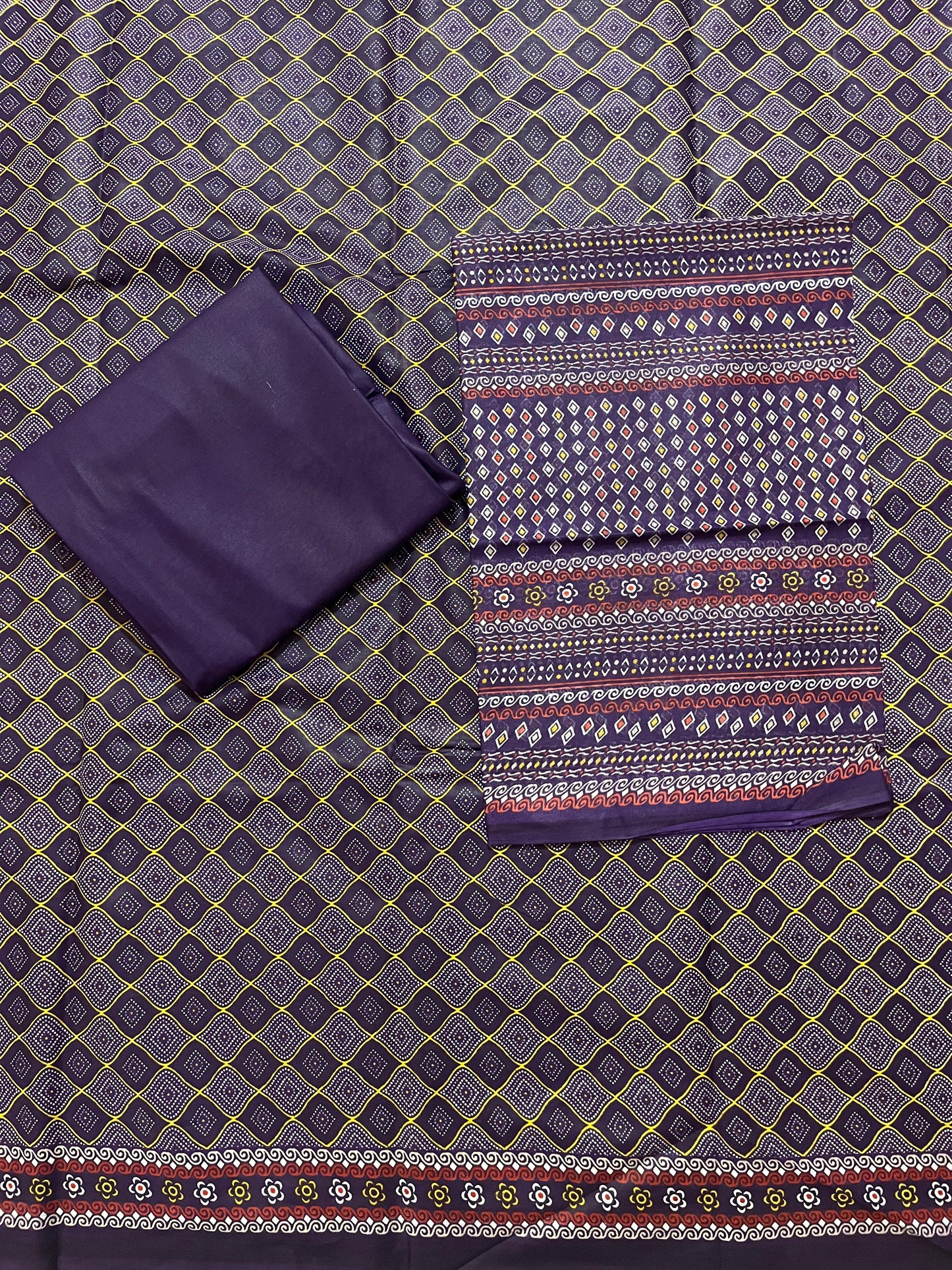 ₹575! Jiafashion Cotton Printed Suits