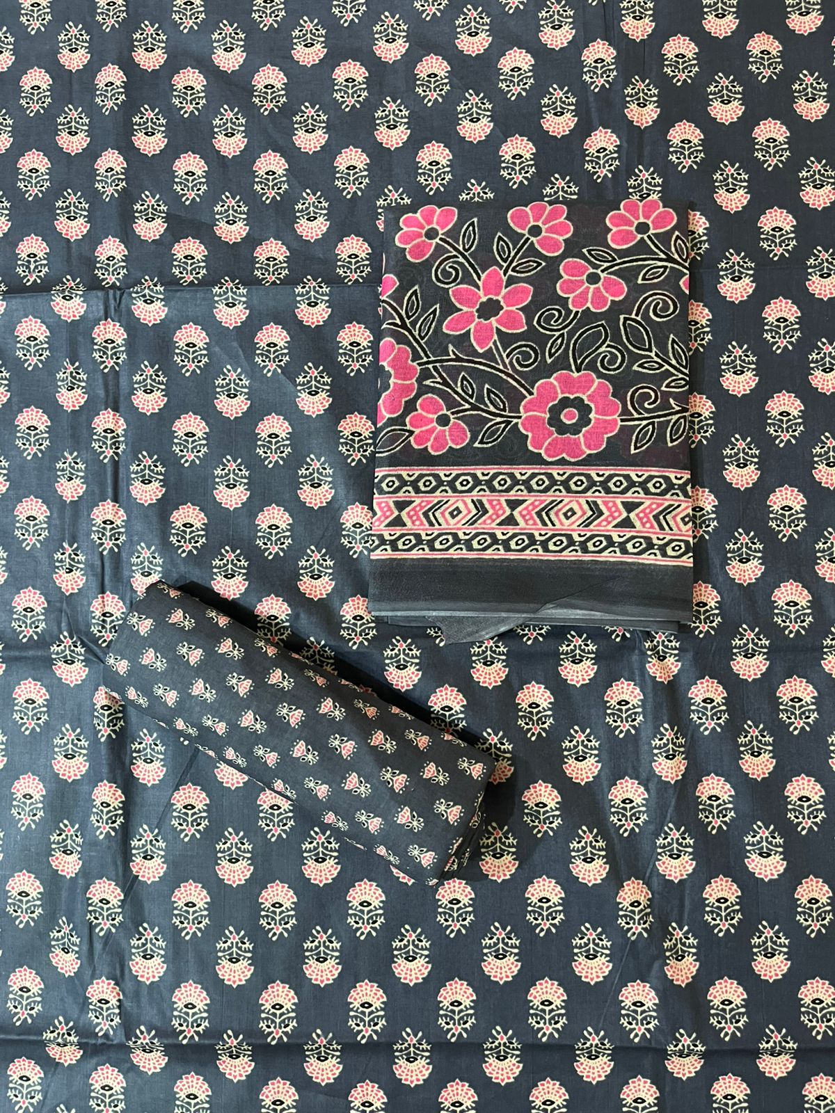 ₹575! Jiafashion Soft Cotton Printed Materials