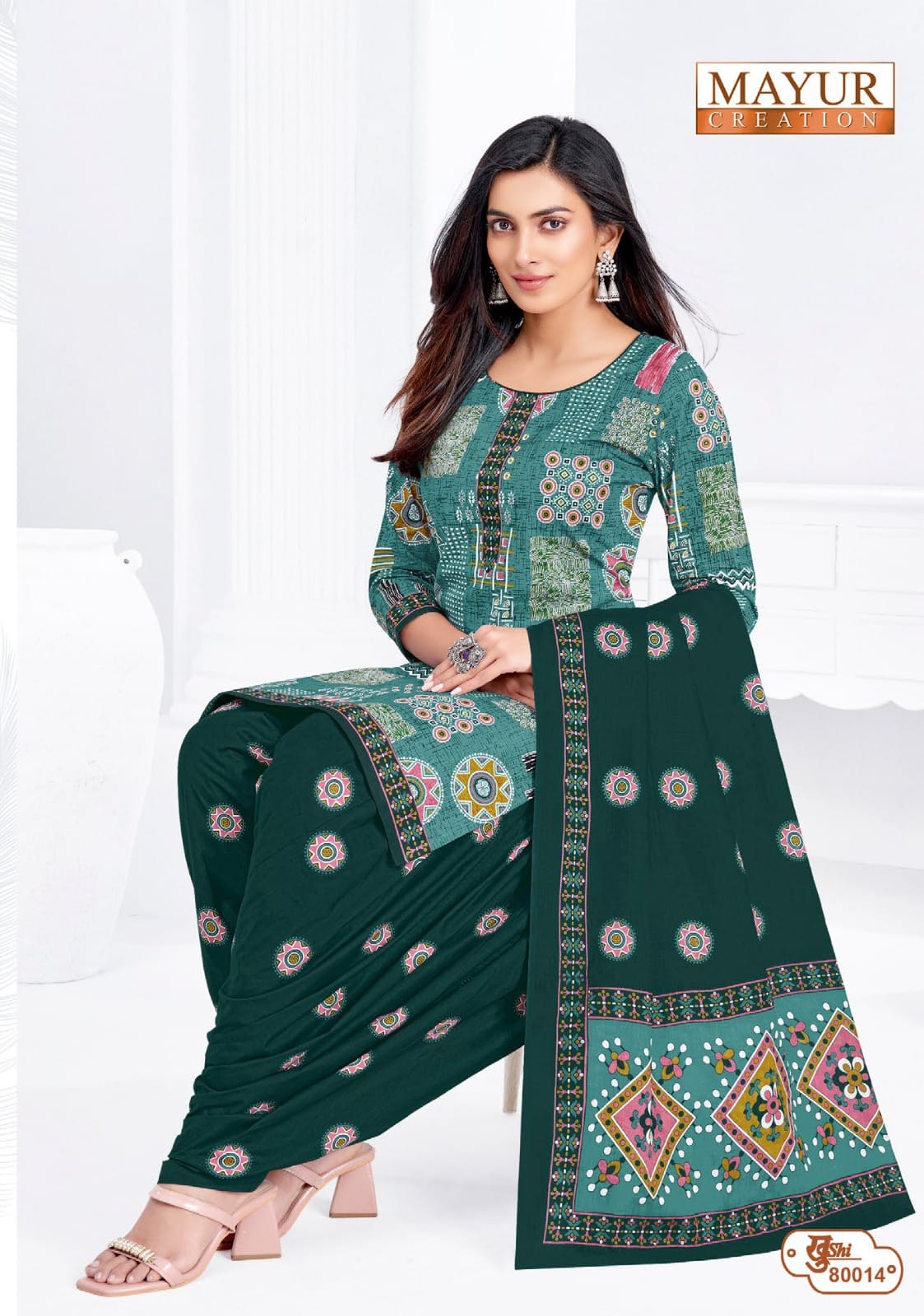 ₹525! Mayur cotton printed dress materials