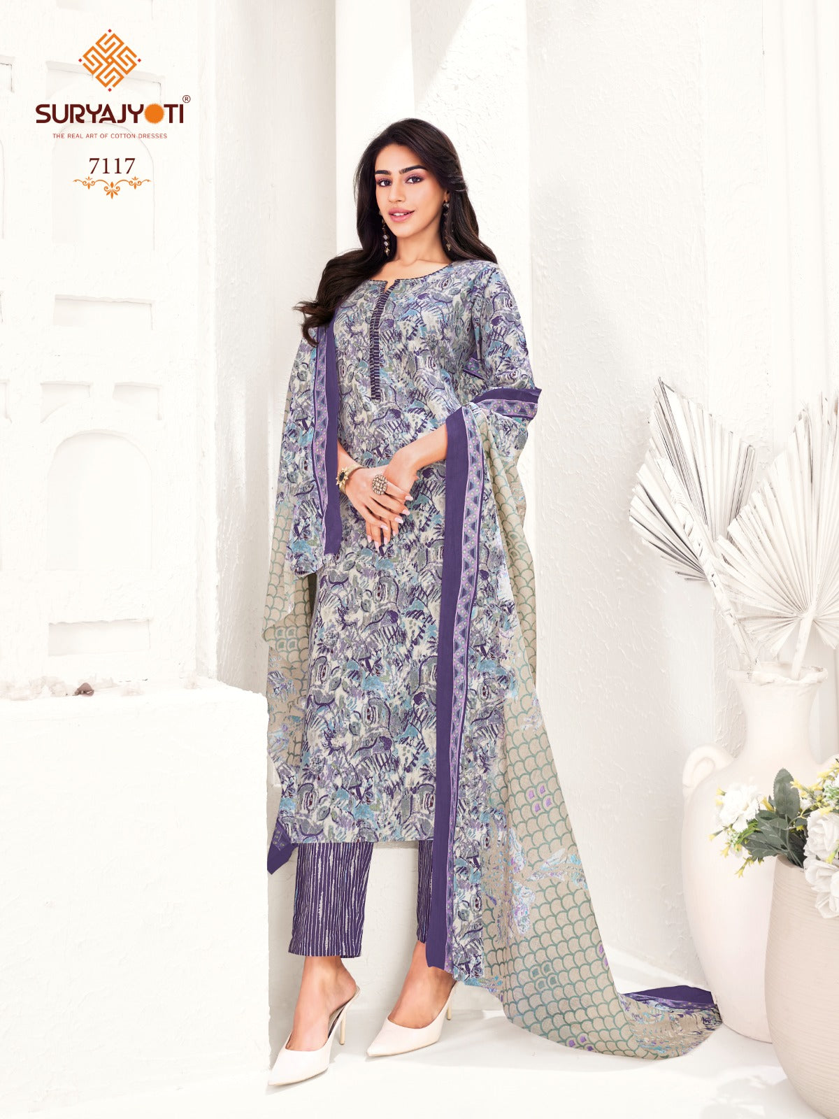 ₹599! Suryajyoti Trendy Cotton Printed Suits